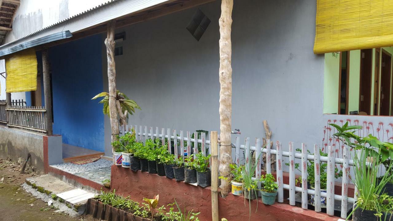 Ijen Mansjestic B&B Tamansuruh Eksteriør bilde